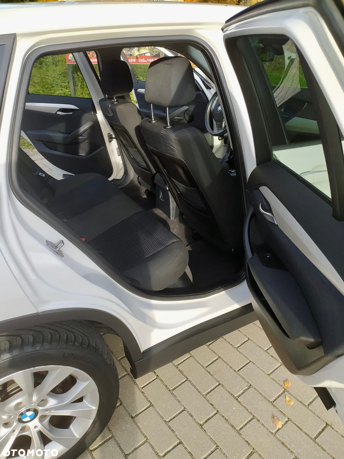 BMW X1 sDrive18d - 14
