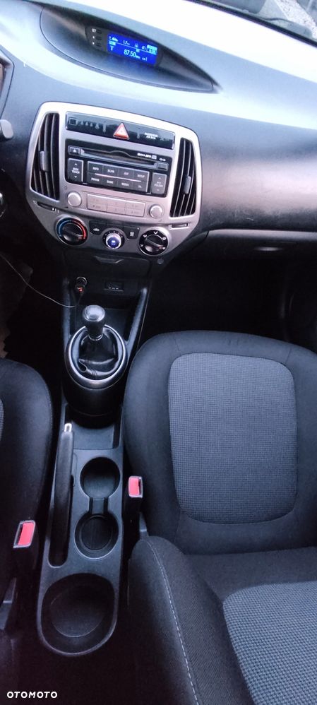 Hyundai i20 1.2 Fifa World Cup Edition - 16