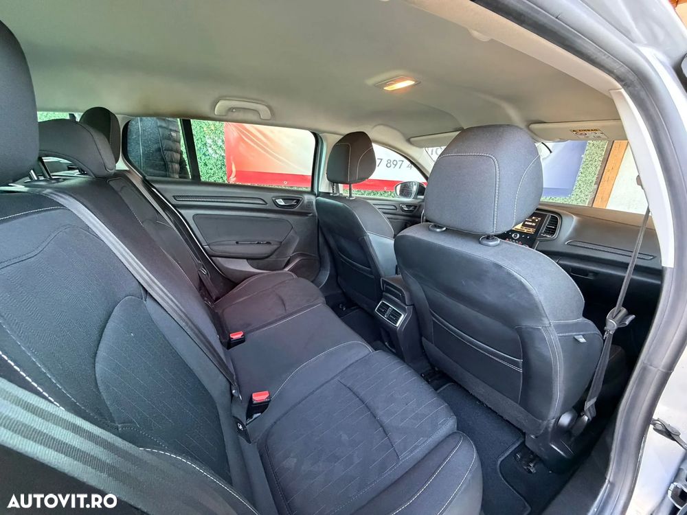 Renault Megane BLUE dCi Limited - 17