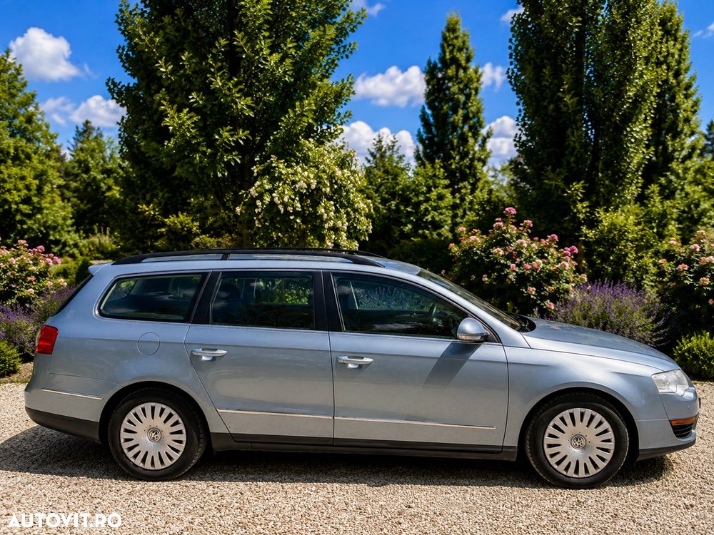 Volkswagen Passat - 12