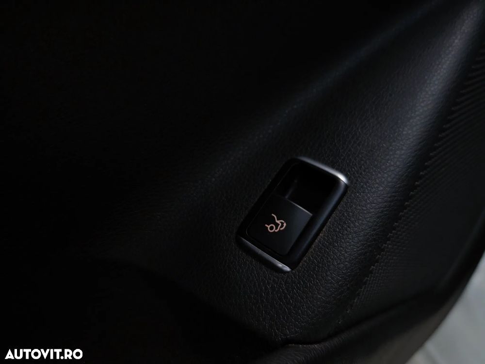 Mercedes-Benz CLA 180 d 7G-DCT - 25