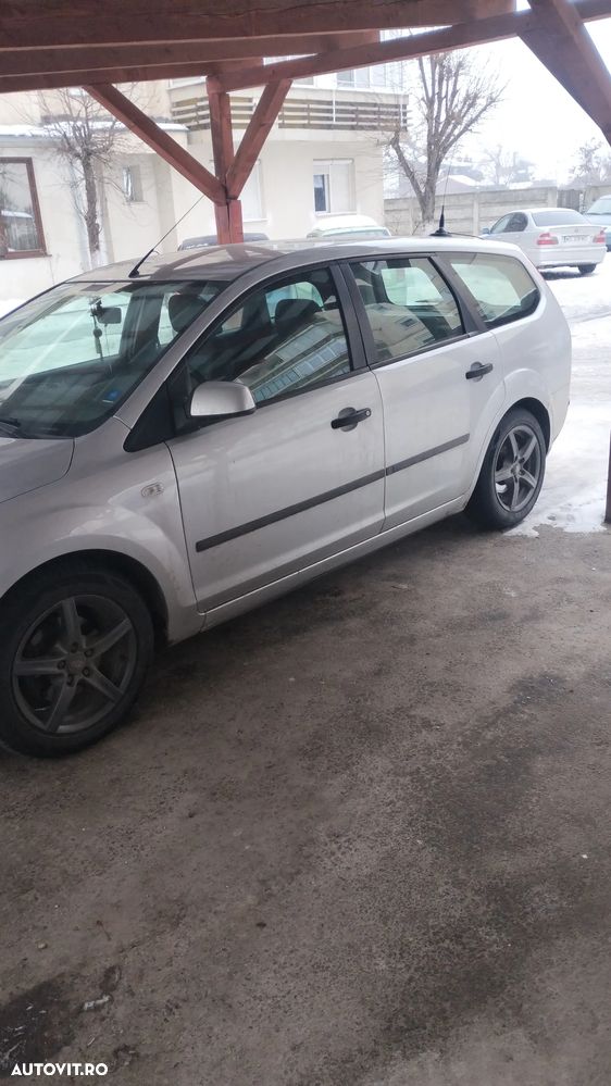 Ford Focus - 7