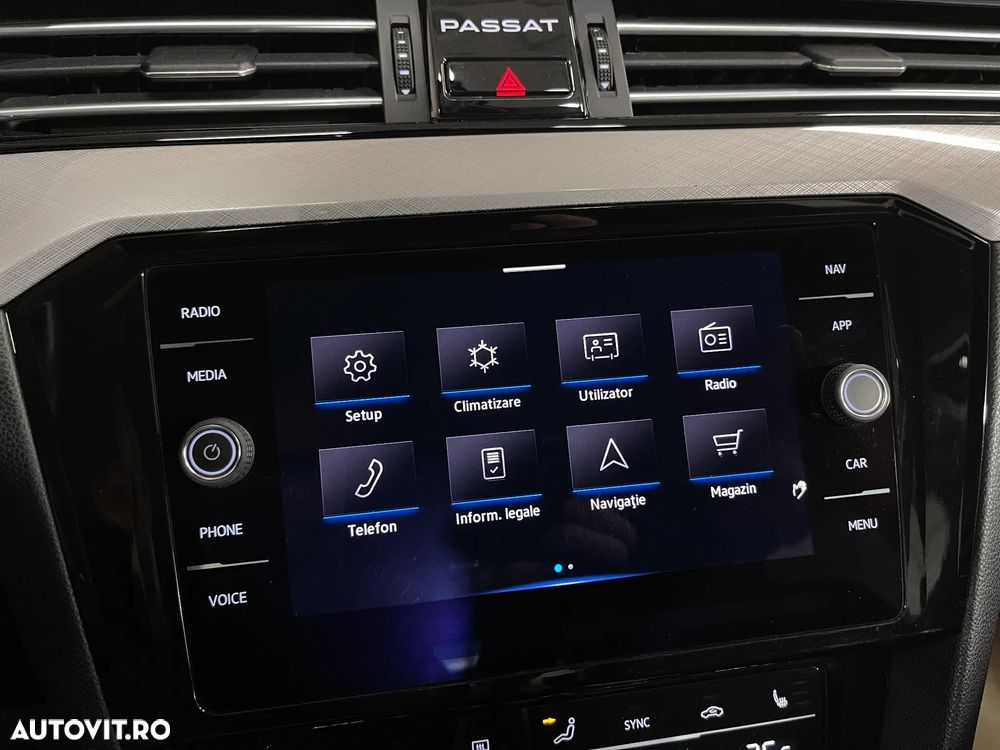 Volkswagen Passat 2.0 TDI DSG Comfortline - 18