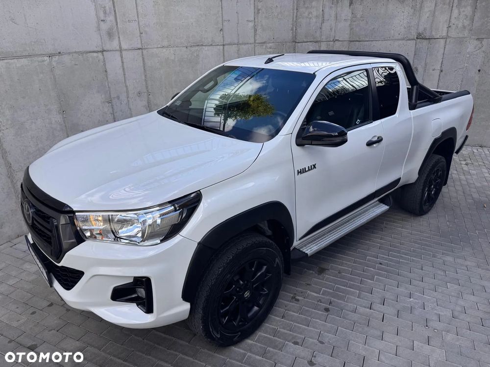 Toyota Hilux - 6