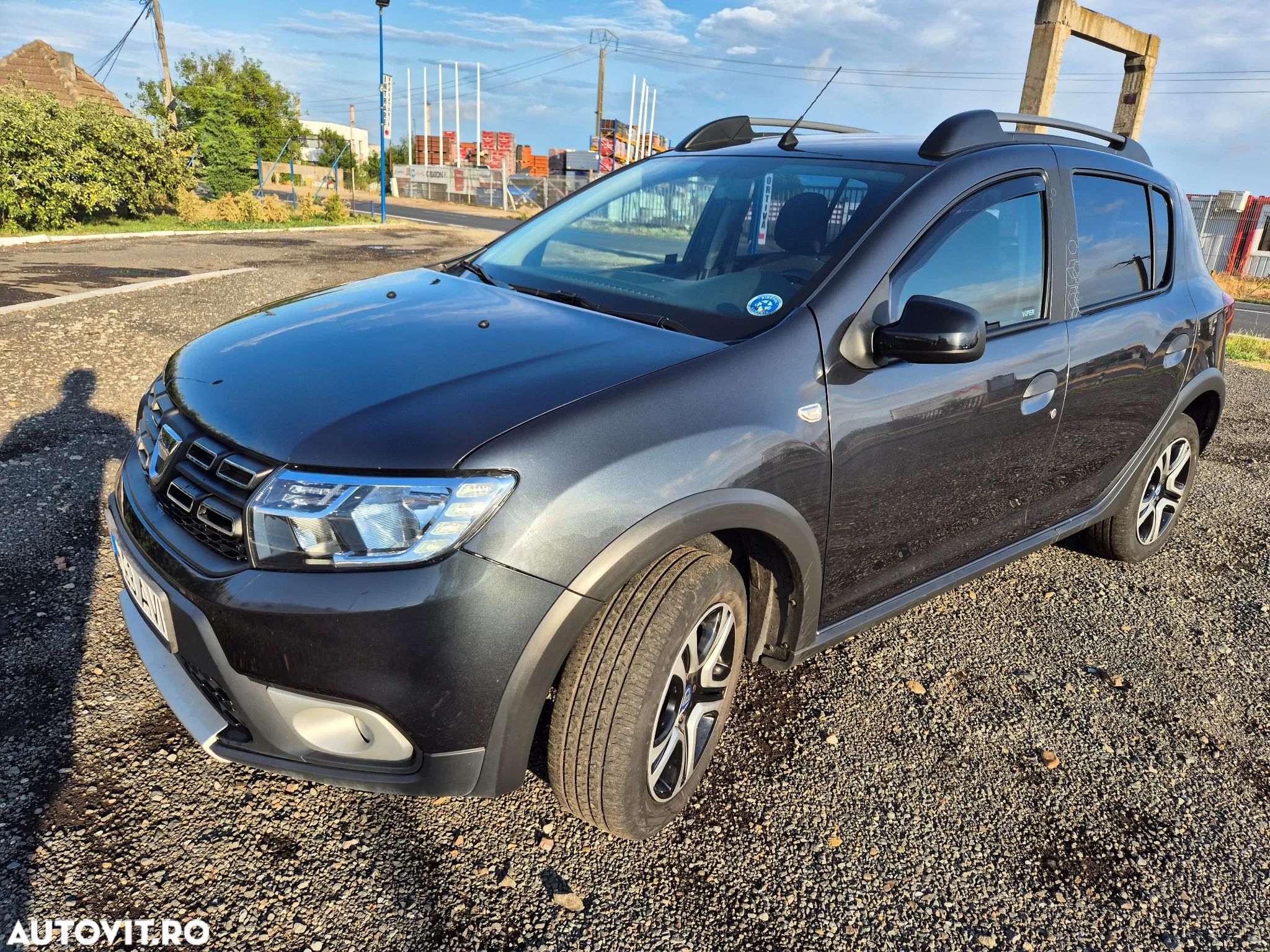 Dacia Sandero Stepway TCe 90 MT6 Essential - 1