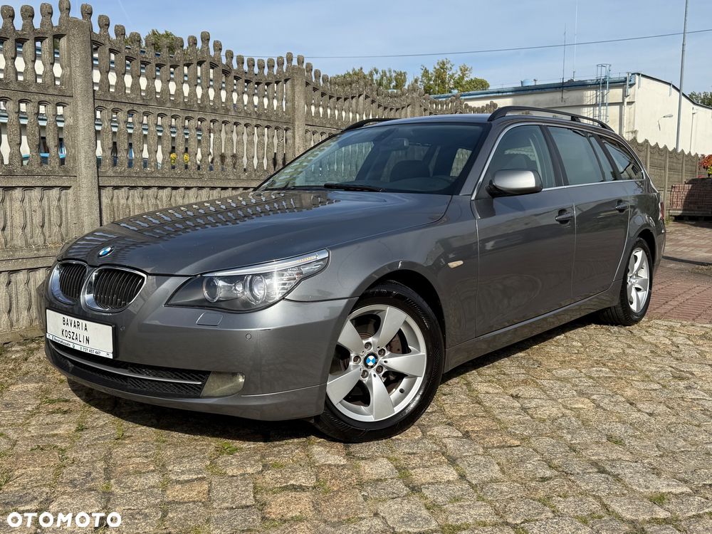 BMW Seria 5 525d - 4