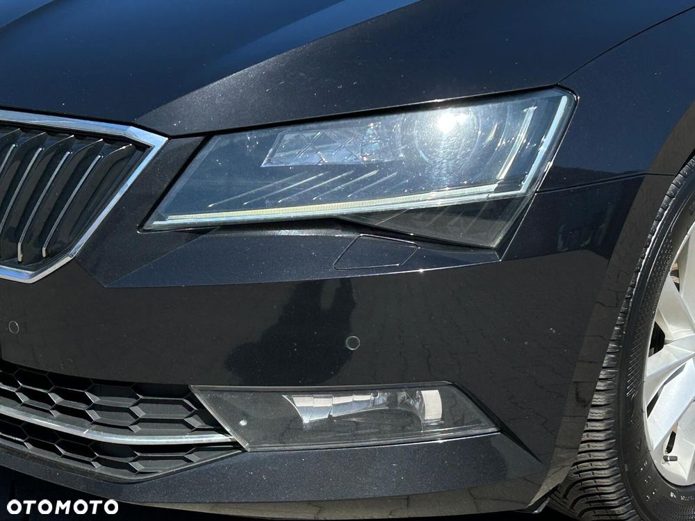 Skoda Superb 2.0 TDI 4x4 Style DSG - 40