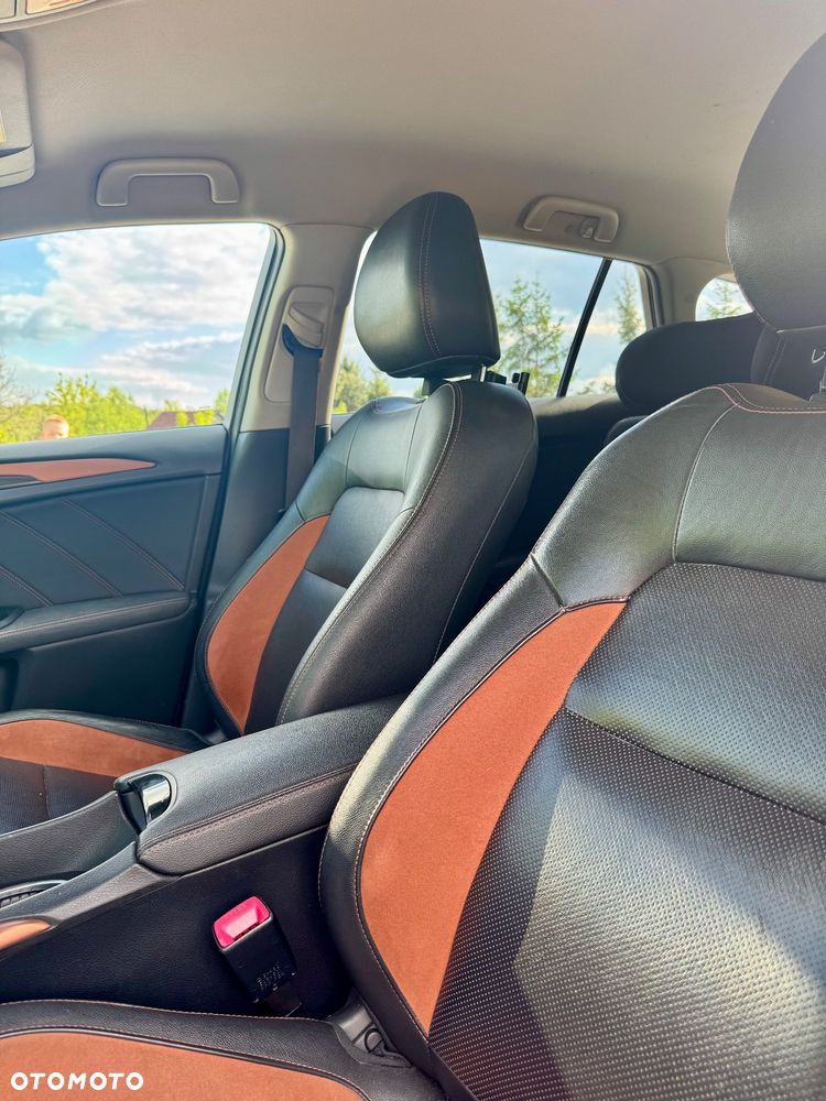 Toyota Avensis 2.0 D-4D Prestige - 28