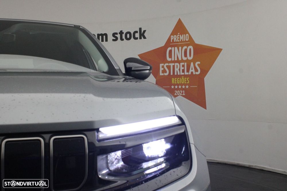 Jeep Avenger 54 kWh Summit - 29