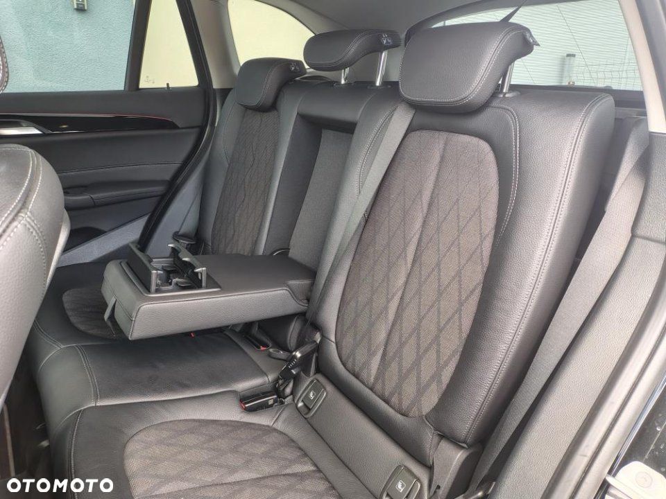 BMW X1 - 12