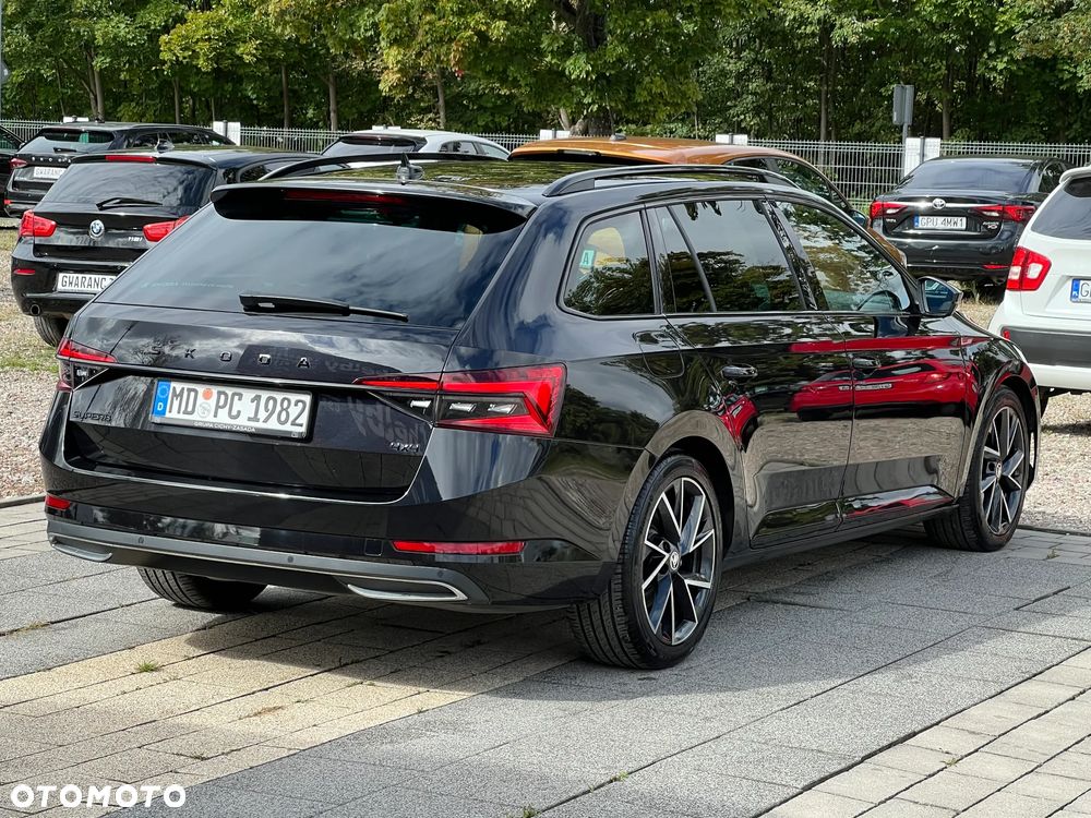 Skoda Superb 2.0 TDI 4x4 DSG Sportline - 9