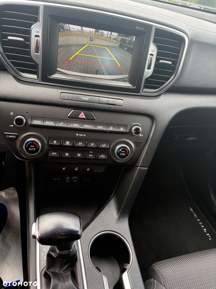 Kia Sportage 2.0 CRDI 4WD Automatik Vision - 13