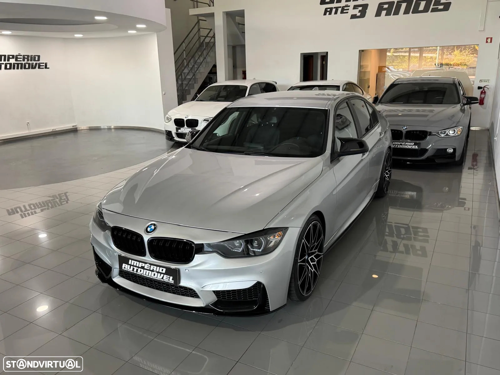 BMW 328 i Auto Pack M - 3