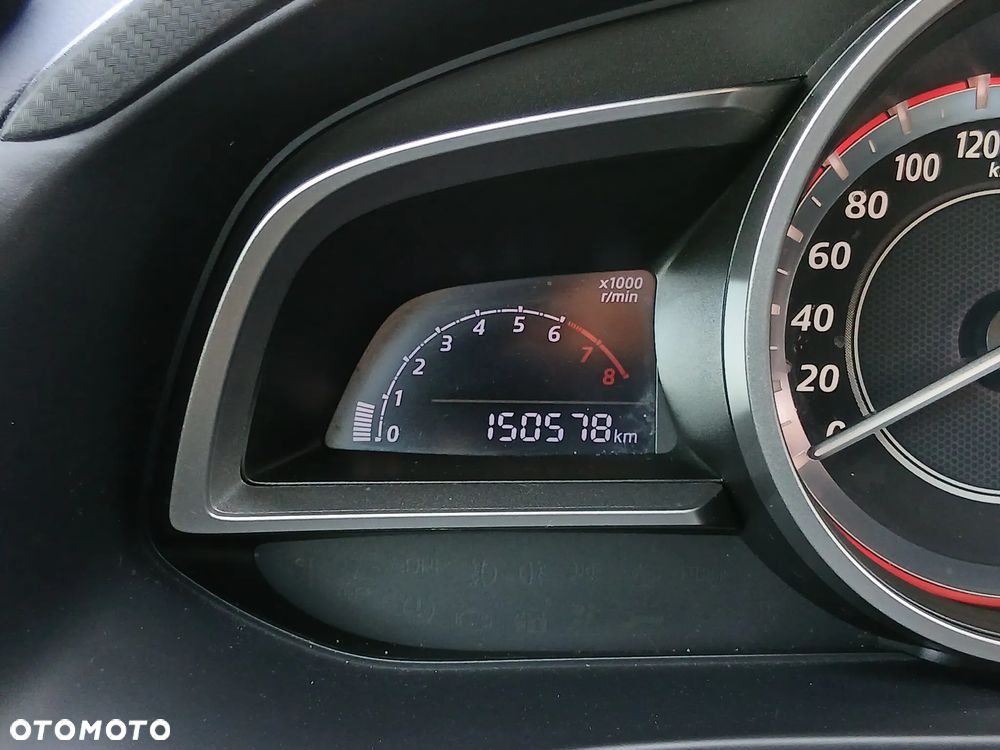Mazda 3 - 8