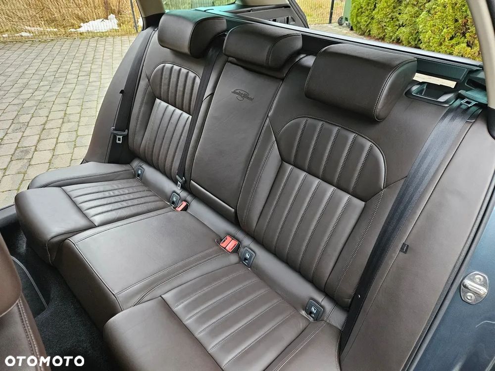 Skoda Superb 2.0 TDI 4x4 DSG L&K - 23