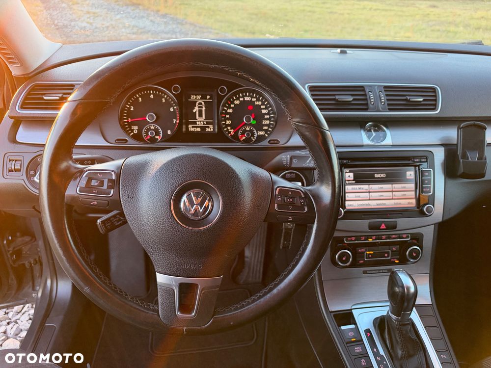 Volkswagen Passat Variant 1.4 TSI BMT Comfortline DSG - 29