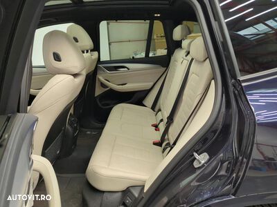 BMW X3 - 13