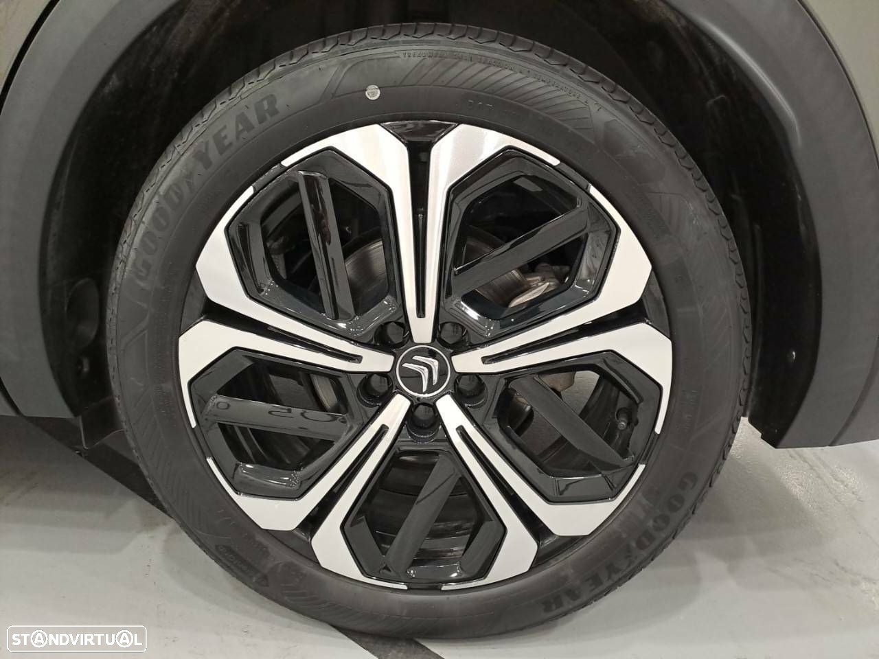Citroën C5 X 1.6 Hybrid Shine e-EAT8 - 11