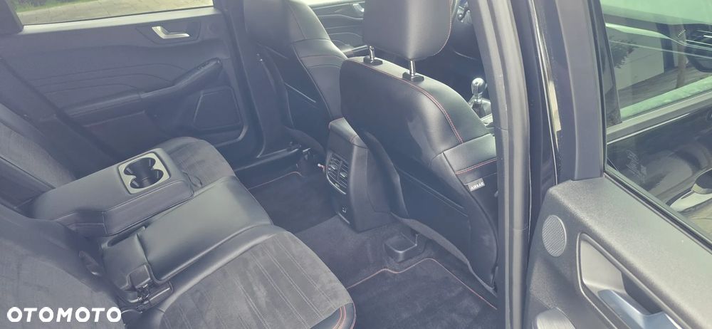 Ford Kuga 2.0 EcoBlue mHEV FWD ST-Line X - 20