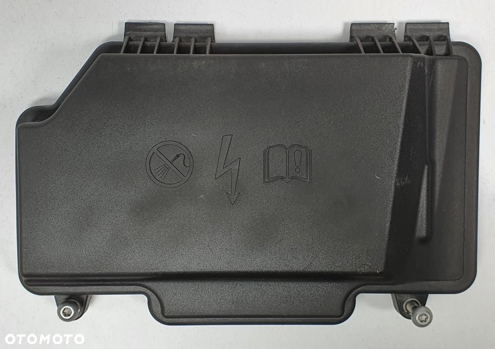 POKRYWA SKRZYNKI BEZPIECZNIKÓW MERCEDES W213 A2055402328 - 1