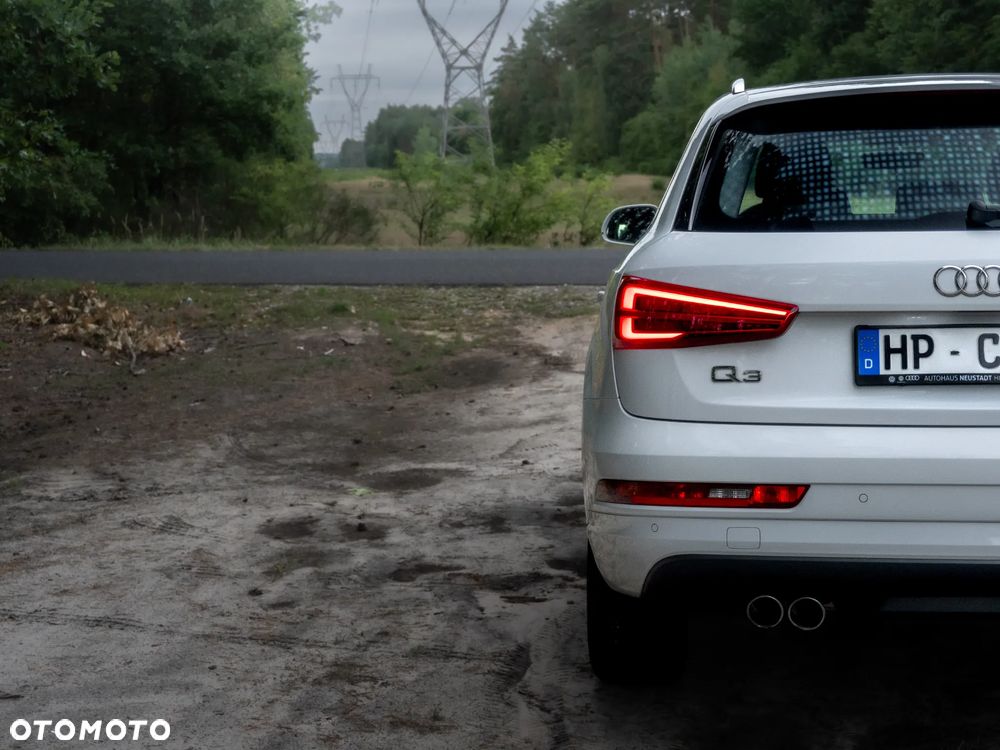 Audi Q3 2.0 TDI Sport - 23