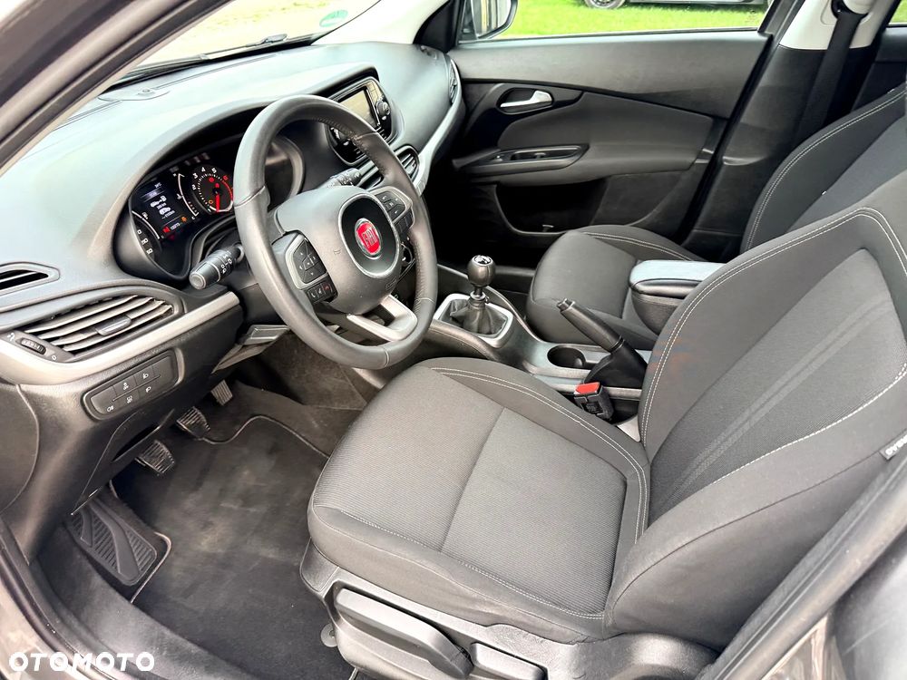 Fiat Tipo 1.4 T-Jet 16v Sport - 7