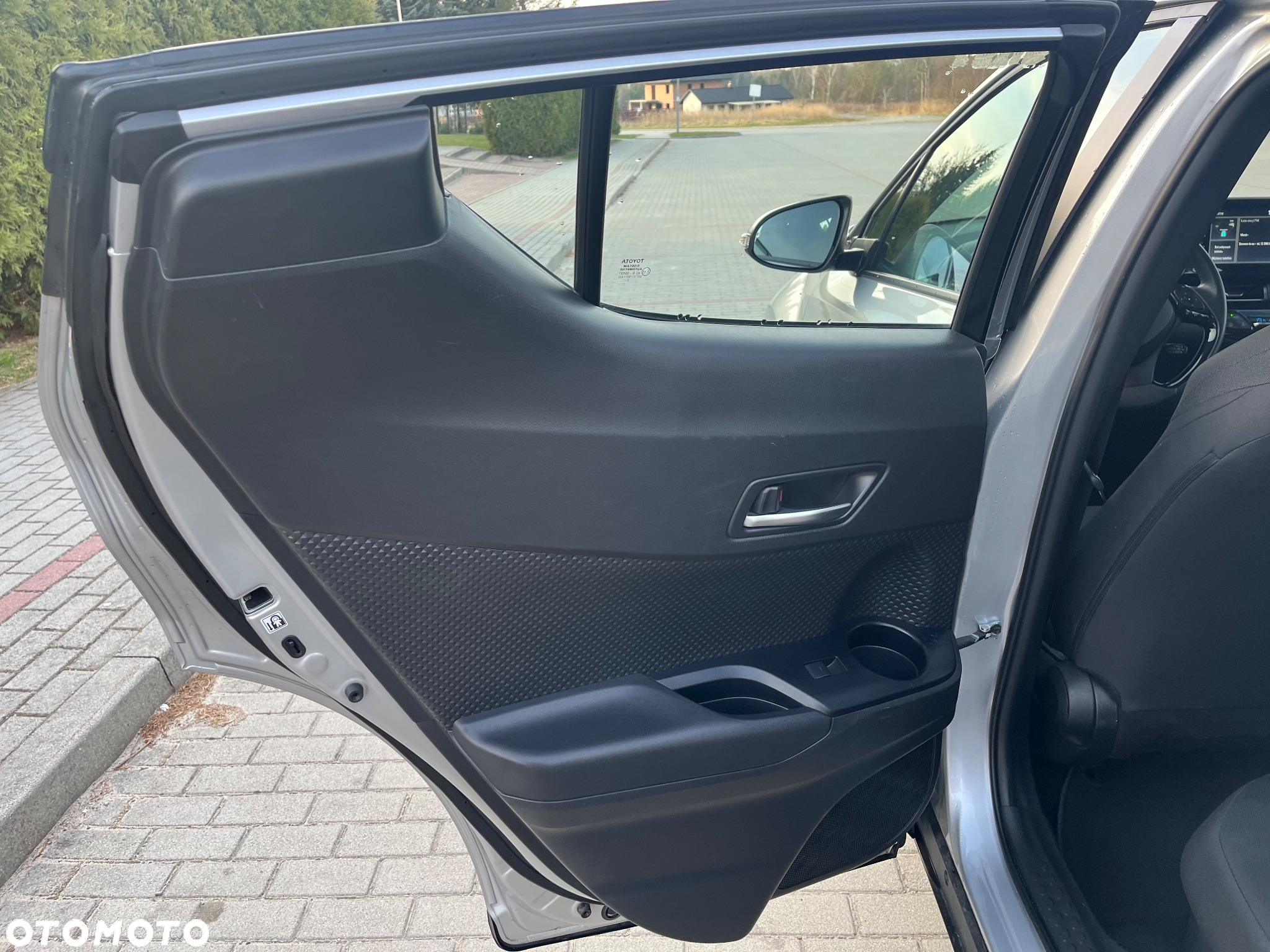 Toyota C-HR 1.8 Hybrid Comfort - 10