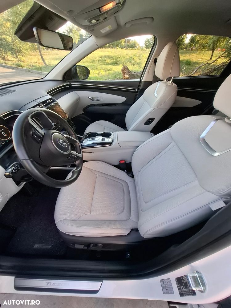 Hyundai Tucson - 8