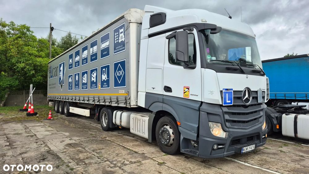 Mercedes-Benz ACTROS - 1