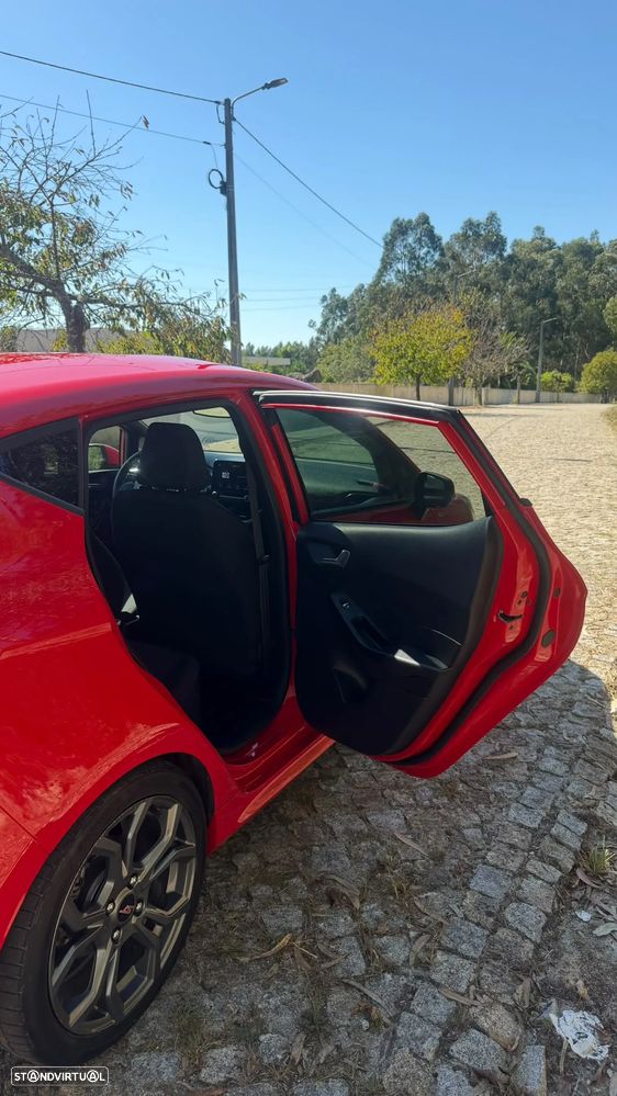 Ford Fiesta 1.0 EcoBoost ST-Line - 8