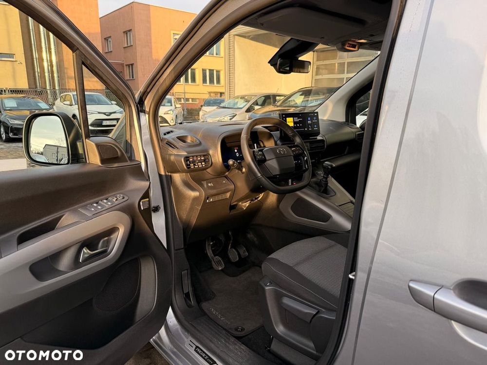 Toyota Proace City Verso 1.5 D-4D Family - 13