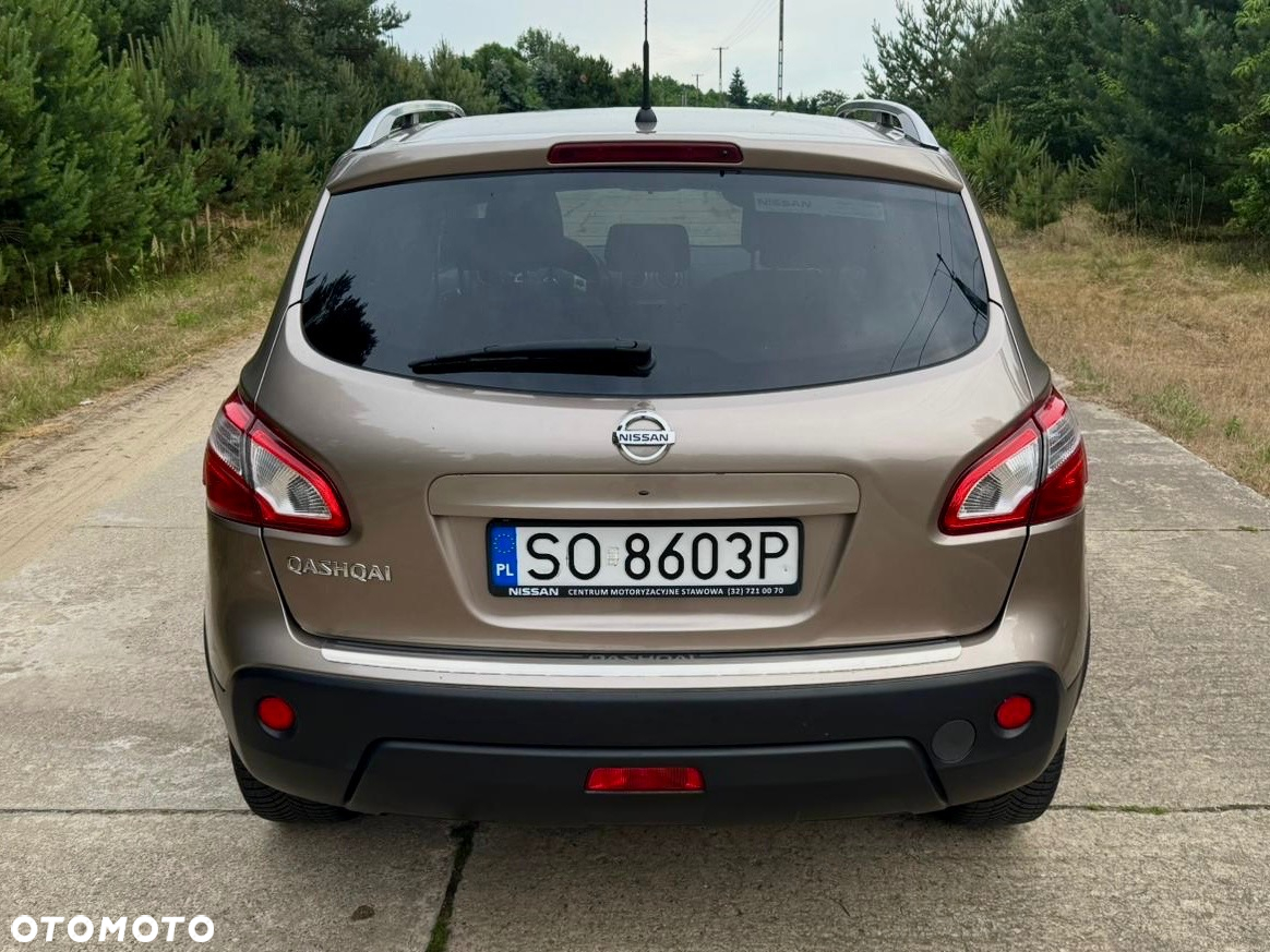 Nissan Qashqai 1.6 Tekna - 4