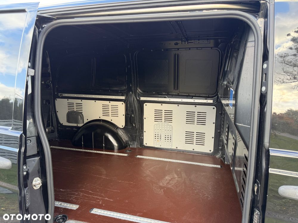 Mercedes-Benz Vito - 13
