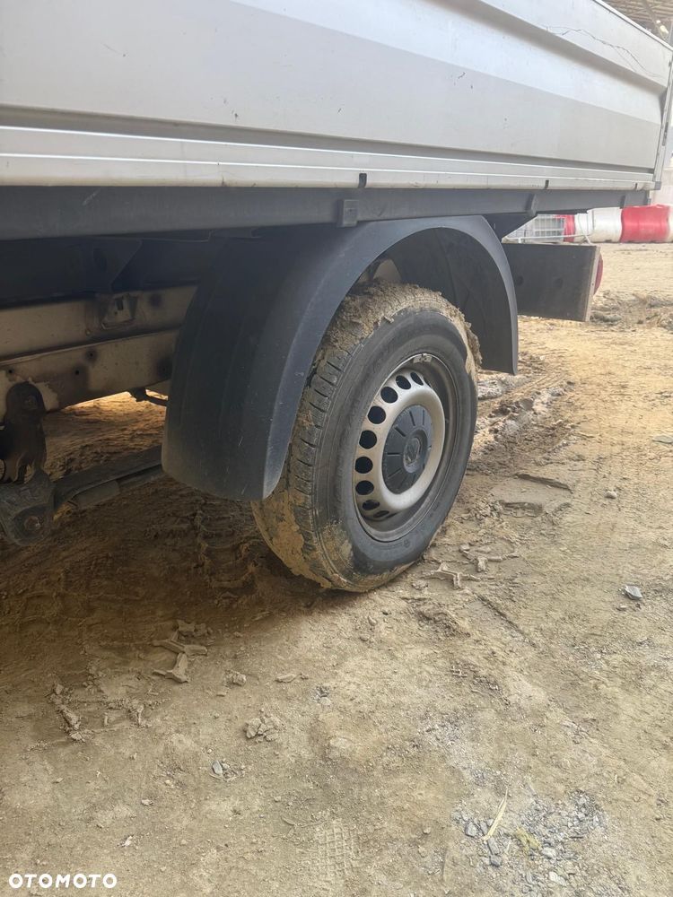 Volkswagen CRAFTER - 4