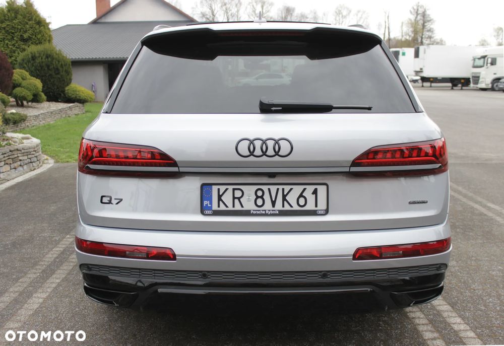 Audi Q7 ver-50-tdi-mhev-quattro-black-edition-tiptr - 27
