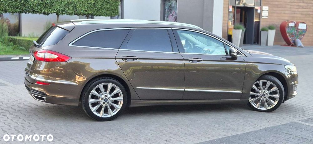 Ford Mondeo Vignale 2.0 TDCi 4WD PowerShift - 33