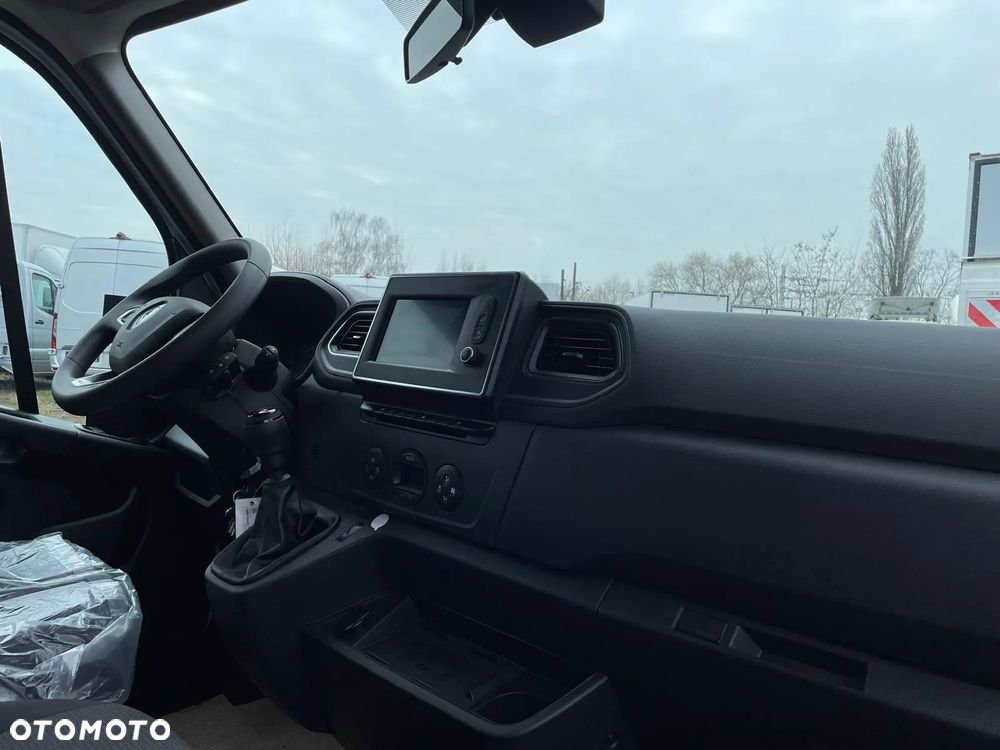 Renault Master - 29