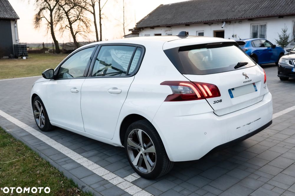 Peugeot 308 - 2
