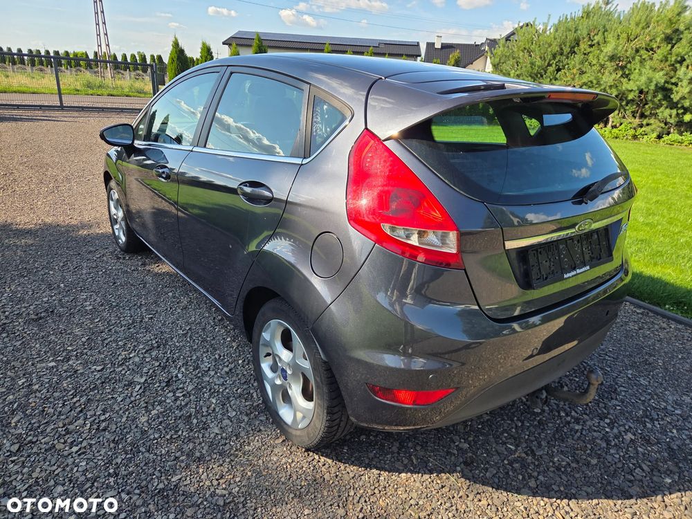 Ford Fiesta 1.4 Titanium - 3