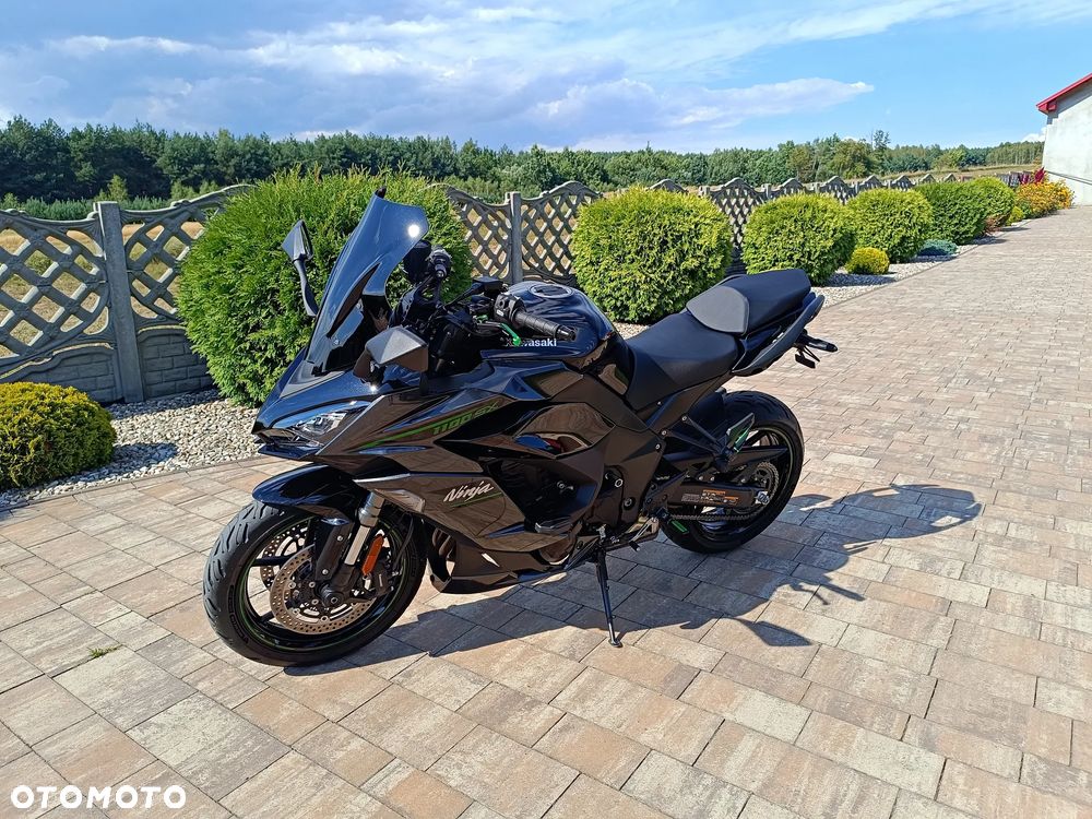 Kawasaki Ninja 1000 SX - 4