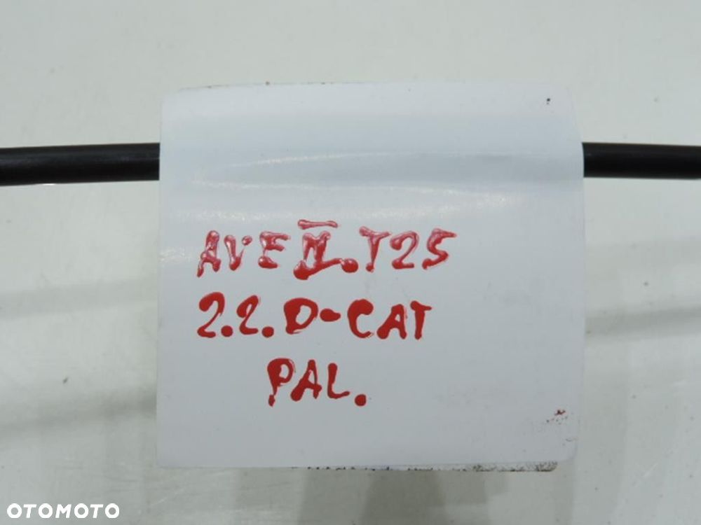 PRZEWÓD PALIWA TOYOTA AVENSIS II T25 2.2 D-CAT - 3