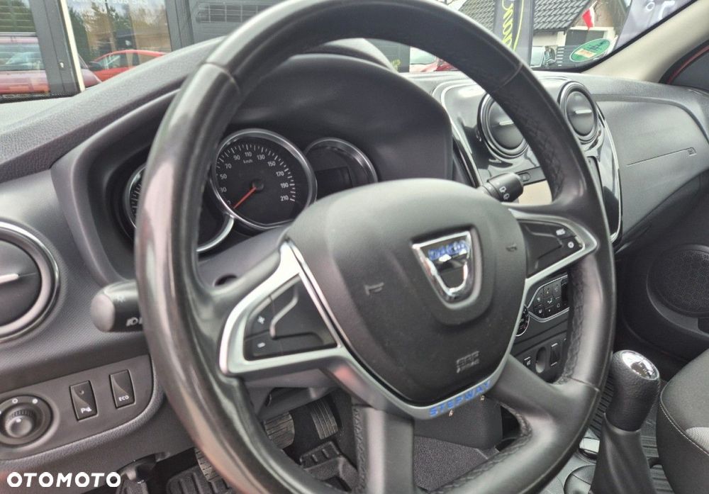 Dacia Sandero Stepway - 11