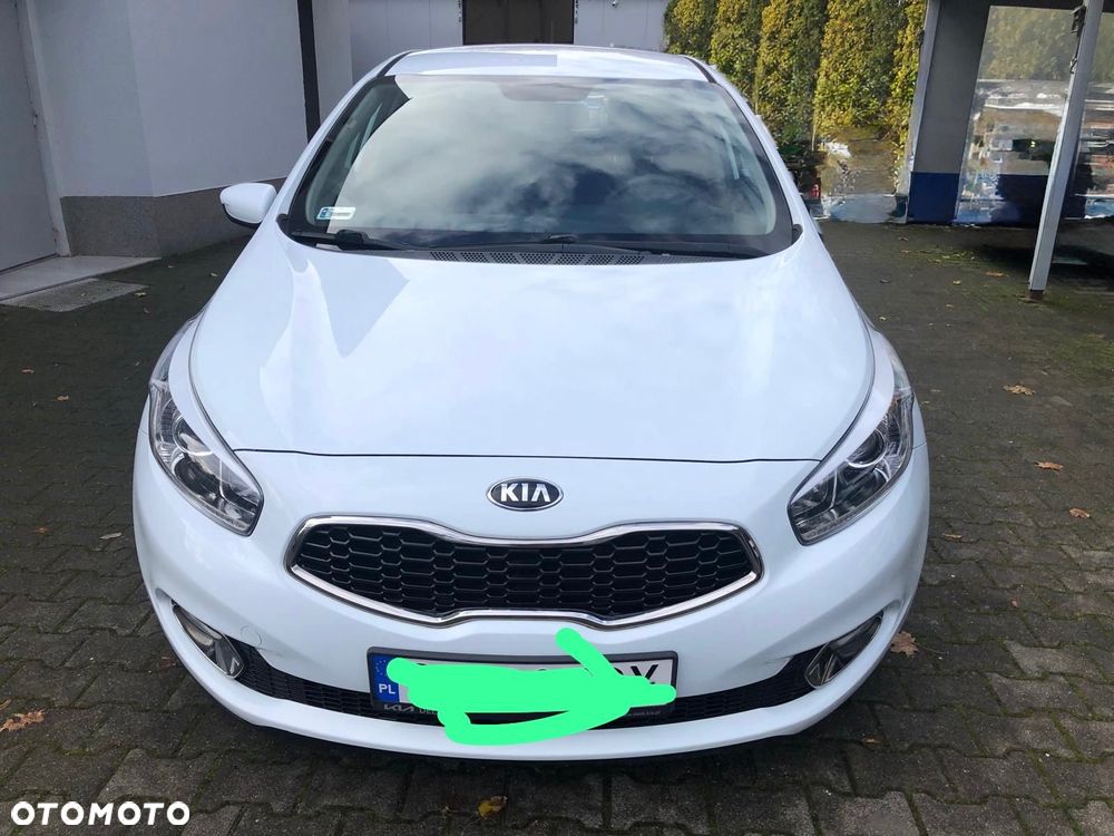 Kia Ceed - 1