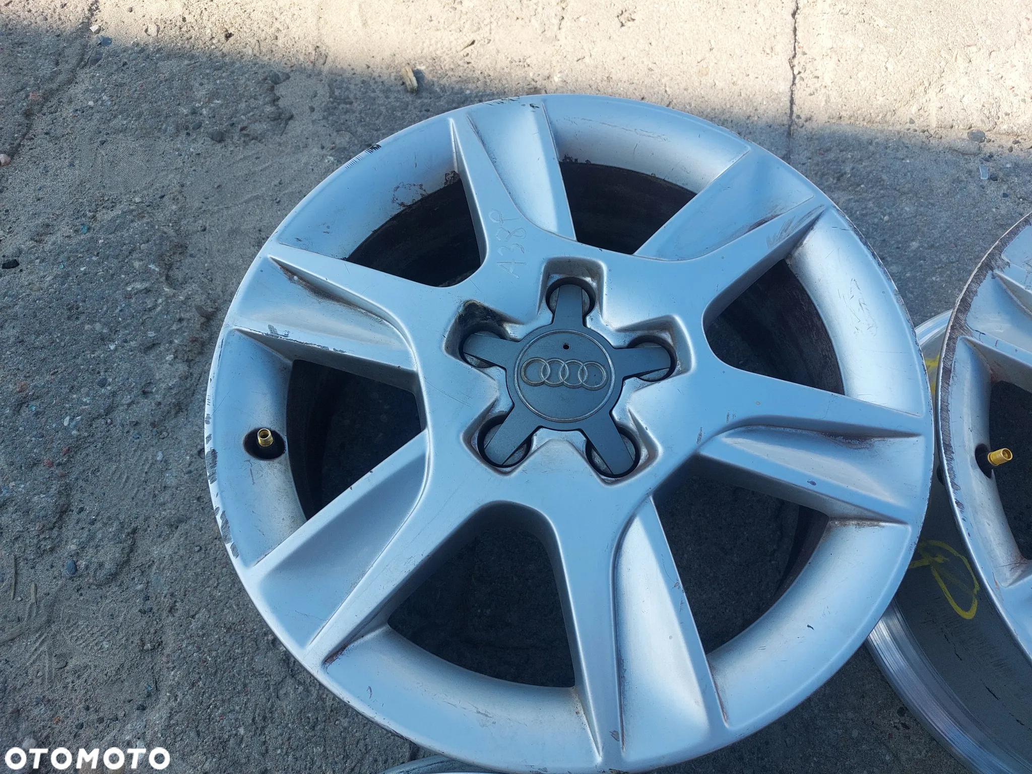 AUDI A3 8P FELGI ALUMINIOWE R16 6.5J ET50 5X112 ORYGINAŁ PROSTE - 5