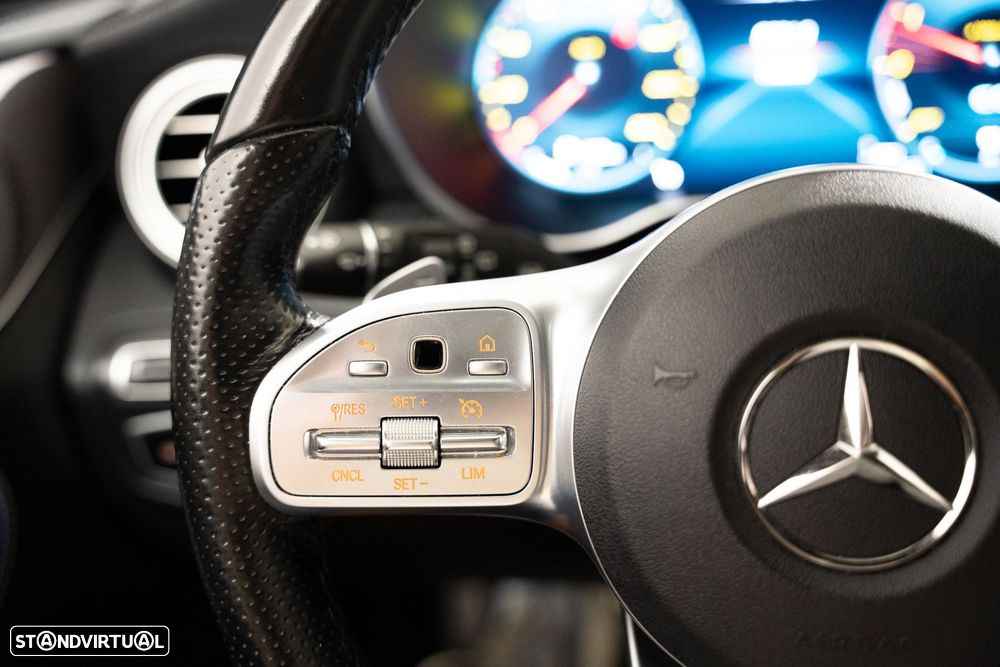Mercedes-Benz C 300 de AMG Line - 17