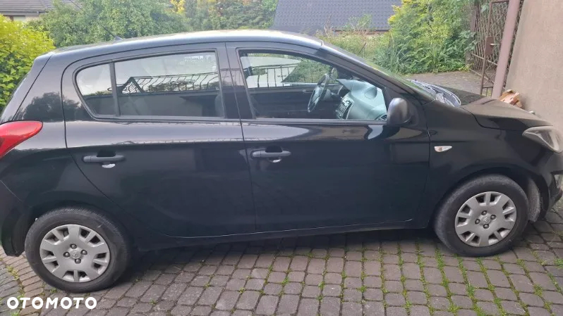 Hyundai i20 1.2 Classic + - 5
