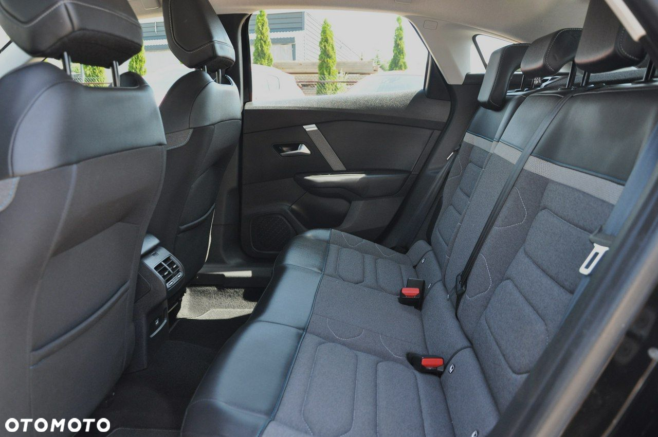 Citroën C4 1.2 PureTech Shine S&S - 13