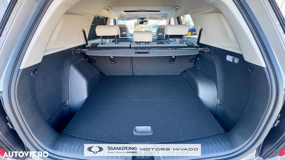 SsangYong Torres EVX 73.4 kWh Premium - 10