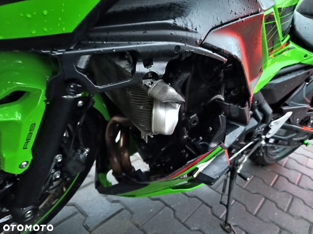 Kawasaki Ninja - 5