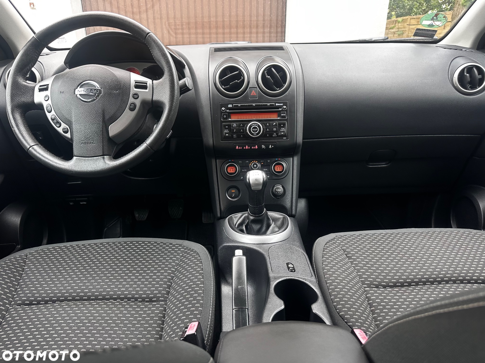 Nissan Qashqai 1.6 visia - 31